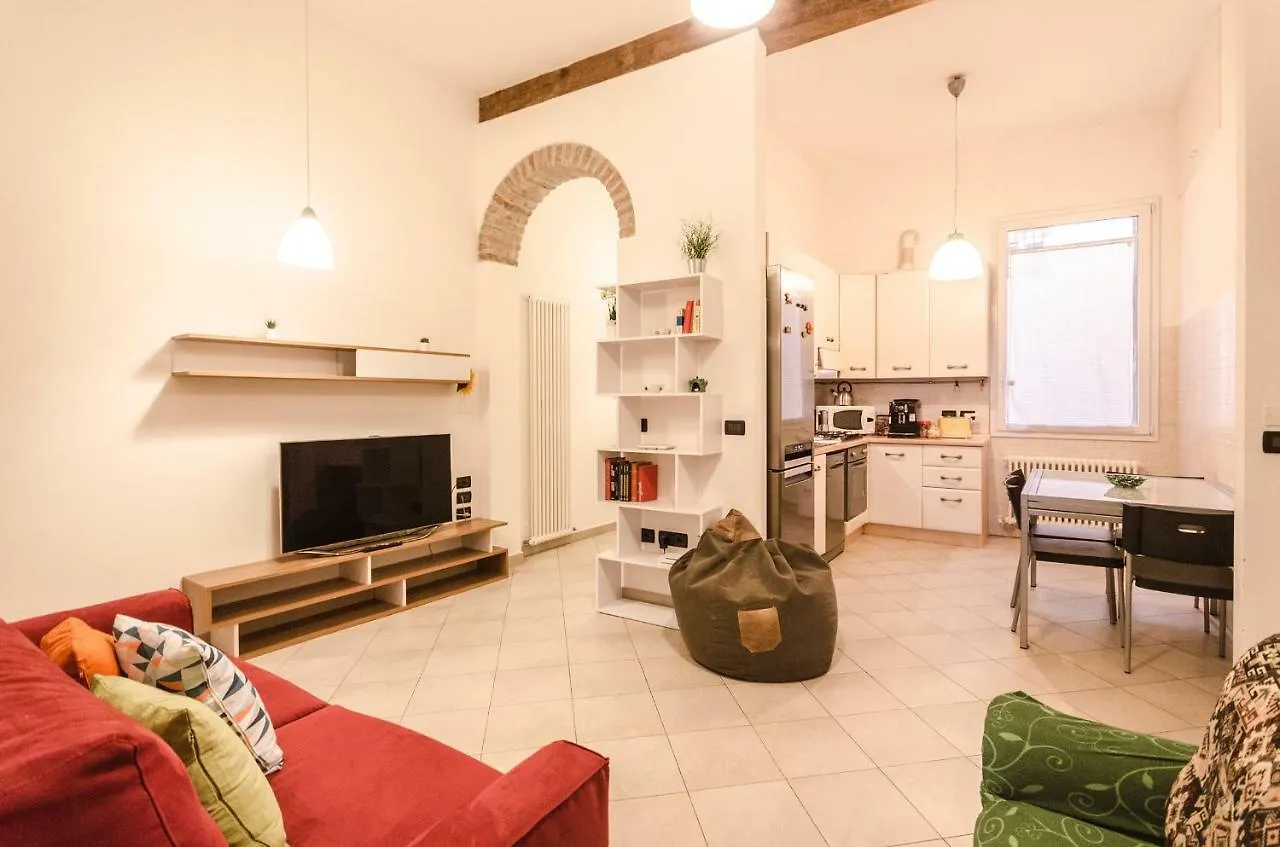 公寓 Appartamento Schiavonia, Comfort In Centro Storico 博洛尼亚